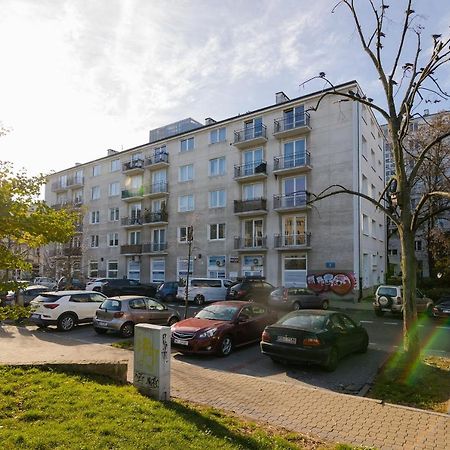 Shortstaypoland Plac Dabrowskiego B140 ワルシャワ エクステリア 写真